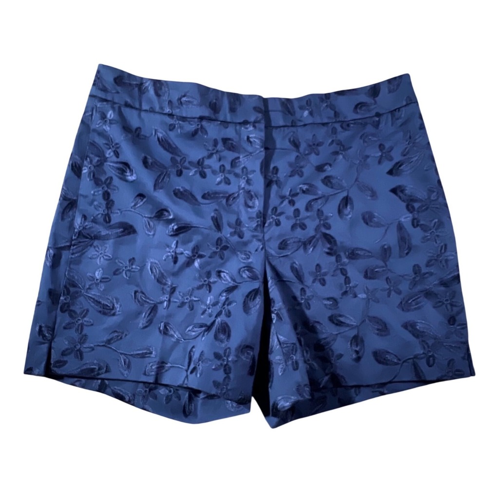 White House Black Market Shorts Womens 4 Navy Blue Floral Embroidered 5"‎ Inseam